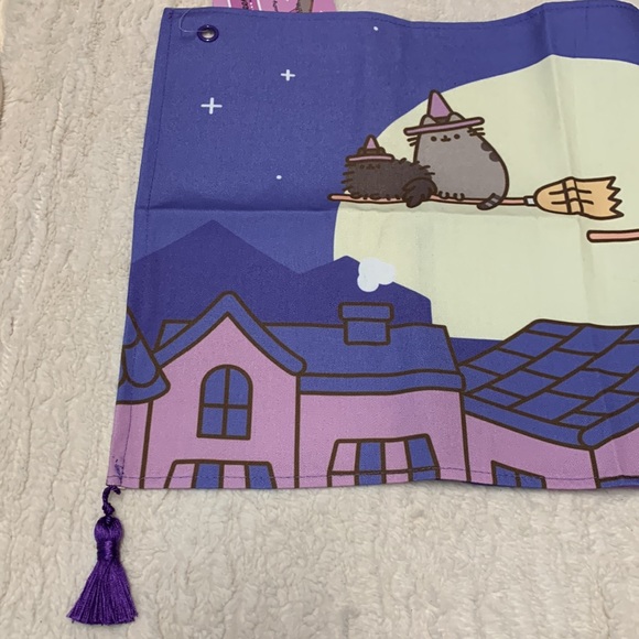 Pusheen Witch Tapestry - Picture 6 of 10